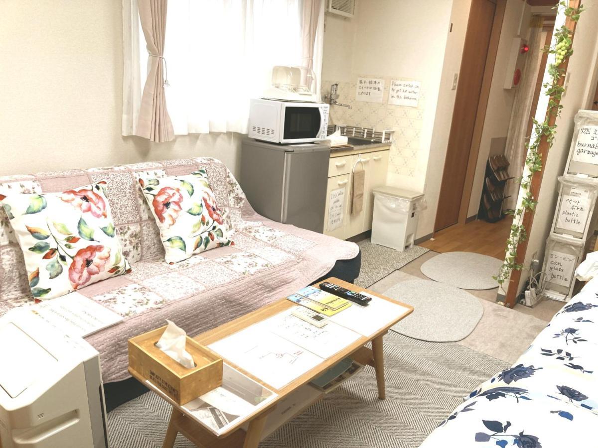 The Familiar Inn ー 旅館ホテル業 Osaka Exterior photo