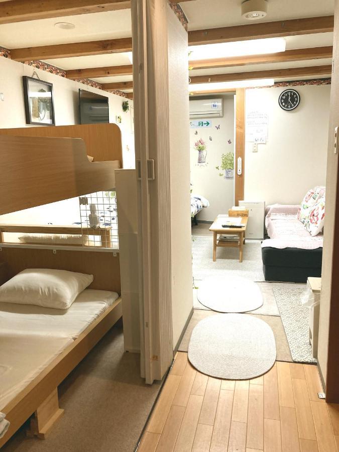 The Familiar Inn ー 旅館ホテル業 Osaka Exterior photo