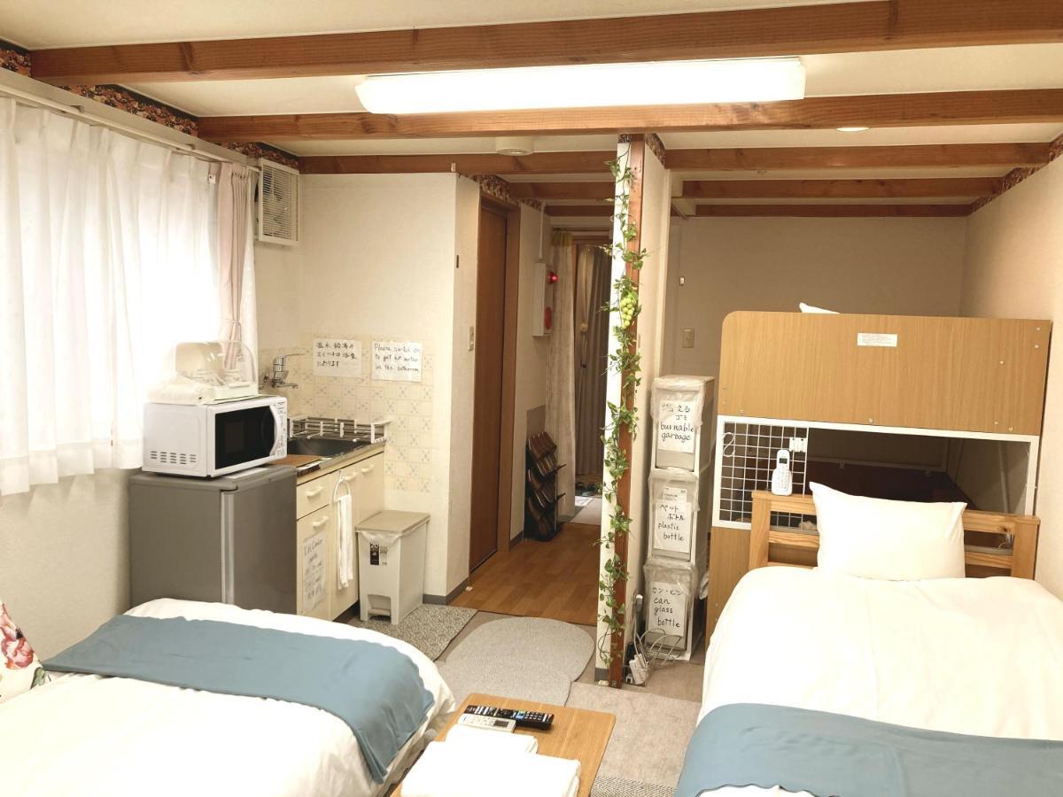 The Familiar Inn ー 旅館ホテル業 Osaka Exterior photo
